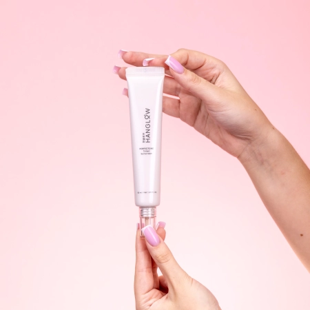 HanGlow - PerfecTone - Tinted Sunscreen SPF 50+ - Beautifying Sunscreen Cream - 01 - 50 ml