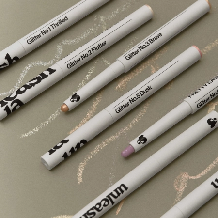 Unleashia - Pretty Easy Glitter Stick - Glitter Eye Pencil - 2 Flutter - 0.7g