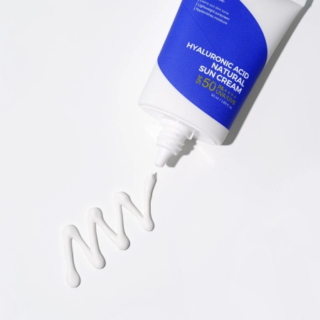 Isntree - Hyaluronic Acid Natural Sun Cream SPF50+/PA++++ - Mineral Filter Cream - 50ml